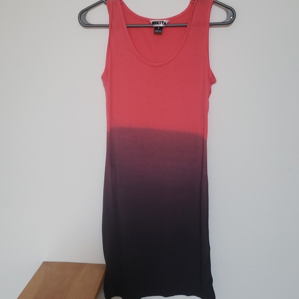 2/$25-Super cute dress or cover-up